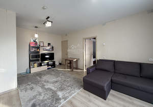 2-к квартира, вторичка, 41м2, 8/10 этаж