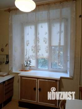 2-к квартира, вторичка, 58м2, 3/5 этаж