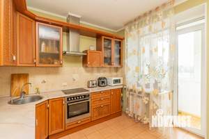 2-к квартира, вторичка, 65м2, 6/16 этаж