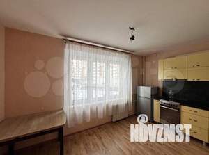 2-к квартира, вторичка, 62м2, 1/10 этаж