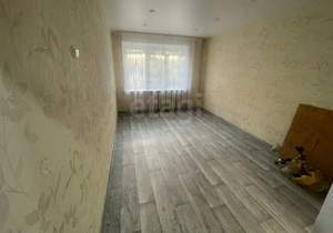 2-к квартира, вторичка, 43м2, 1/5 этаж