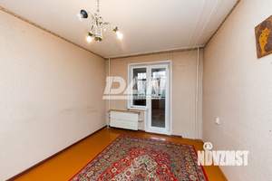 3-к квартира, вторичка, 65м2, 1/10 этаж