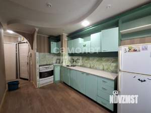 3-к квартира, вторичка, 68м2, 1/10 этаж