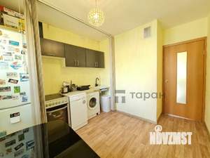 2-к квартира, вторичка, 60м2, 1/10 этаж