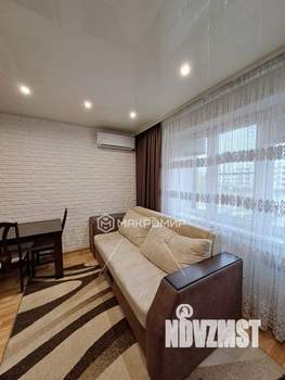 2-к квартира, вторичка, 64м2, 2/10 этаж