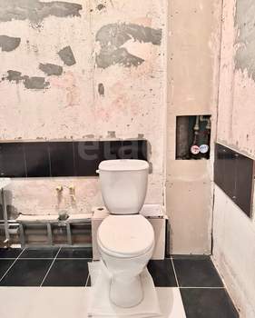 1-к квартира, вторичка, 42м2, 1/4 этаж