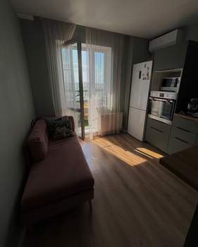 3-к квартира, вторичка, 77м2, 10/16 этаж