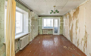 2-к квартира, вторичка, 42м2, 3/4 этаж