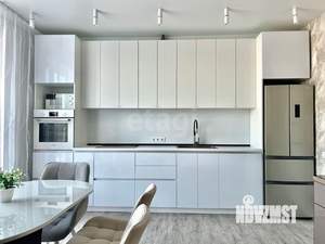 3-к квартира, вторичка, 70м2, 22/25 этаж