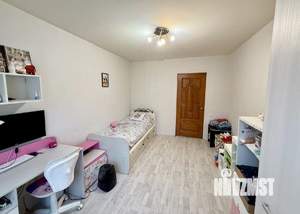 3-к квартира, вторичка, 65м2, 2/9 этаж