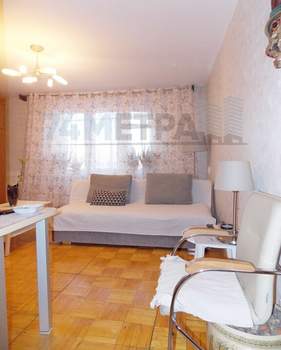 3-к квартира, вторичка, 73м2, 8/9 этаж