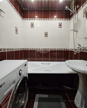3-к квартира, вторичка, 74м2, 8/10 этаж