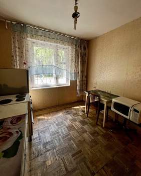 1-к квартира, вторичка, 33м2, 1/10 этаж