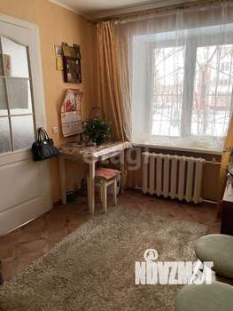 2-к квартира, вторичка, 44м2, 1/5 этаж