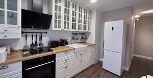 2-к квартира, вторичка, 74м2, 1/10 этаж