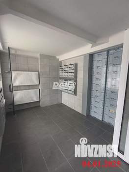 3-к квартира, вторичка, 57м2, 9/10 этаж