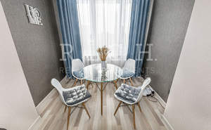 2-к квартира, вторичка, 81м2, 7/14 этаж