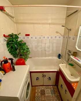 2-к квартира, вторичка, 50м2, 8/9 этаж