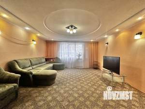 4-к квартира, вторичка, 117м2, 2/10 этаж