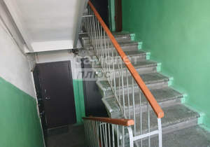 3-к квартира, вторичка, 42м2, 5/5 этаж