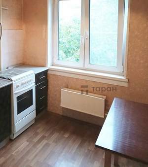 2-к квартира, вторичка, 46м2, 3/5 этаж