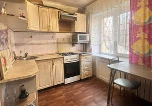 3-к квартира, вторичка, 56м2, 2/4 этаж
