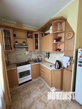 4-к квартира, вторичка, 140м2, 1/3 этаж