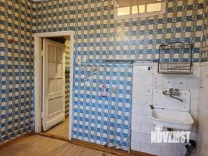 3-к квартира, вторичка, 59м2, 4/4 этаж