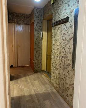 2-к квартира, вторичка, 44м2, 3/5 этаж