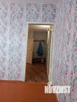 2-к квартира, вторичка, 42м2, 1/5 этаж