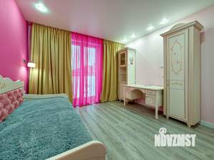 4-к квартира, вторичка, 98м2, 1/3 этаж