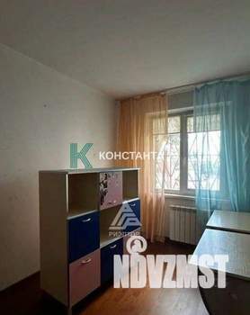 2-к квартира, вторичка, 42м2, 1/5 этаж