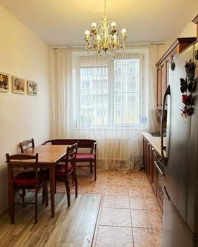 3-к квартира, вторичка, 73м2, 4/4 этаж