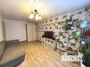 2-к квартира, вторичка, 53м2, 1/5 этаж