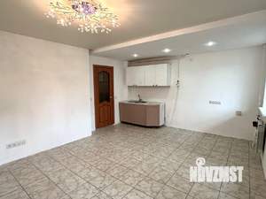 3-к квартира, вторичка, 61м2, 1/2 этаж