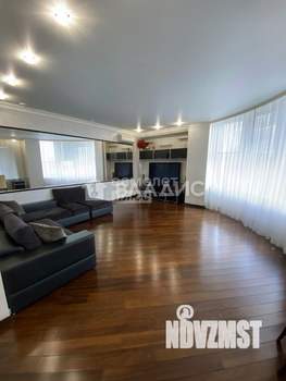 2-к квартира, вторичка, 115м2, 3/7 этаж