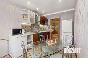 4-к квартира, вторичка, 88м2, 2/5 этаж