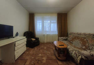 2-к квартира, вторичка, 40м2, 1/9 этаж