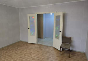 2-к квартира, вторичка, 52м2, 1/10 этаж