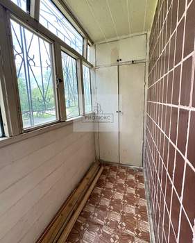 2-к квартира, вторичка, 51м2, 1/10 этаж