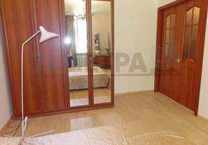 3-к квартира, вторичка, 74м2, 2/2 этаж