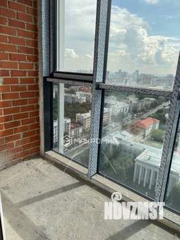 Студия квартира, вторичка, 33м2, 25/32 этаж