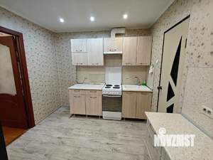 2-к квартира, вторичка, 38м2, 1/9 этаж