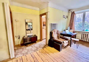 2-к квартира, вторичка, 44м2, 1/2 этаж