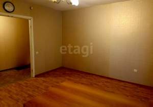 3-к квартира, вторичка, 60м2, 1/10 этаж