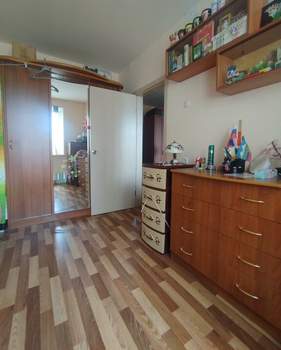 2-к квартира, вторичка, 40м2, 4/10 этаж