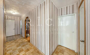 4-к квартира, вторичка, 73м2, 6/9 этаж