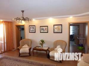 3-к квартира, вторичка, 82м2, 10/10 этаж