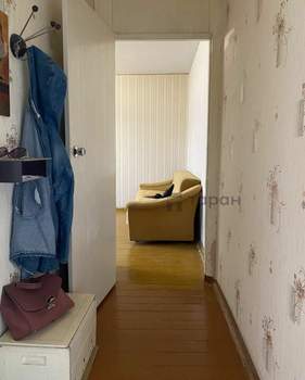 3-к квартира, вторичка, 56м2, 5/5 этаж