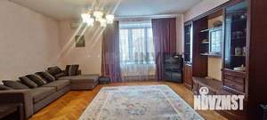 4-к квартира, вторичка, 140м2, 4/8 этаж